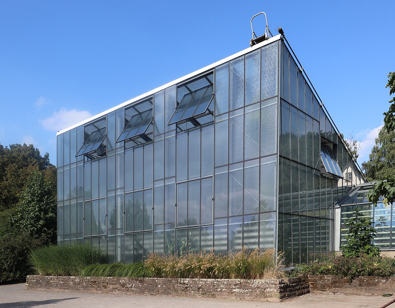 ゾーリンゲン植物園のトロペンハウス（熱帯温室）と展示温室群, ゾーリンゲン、ノルトライン＝ヴェストファーレン州