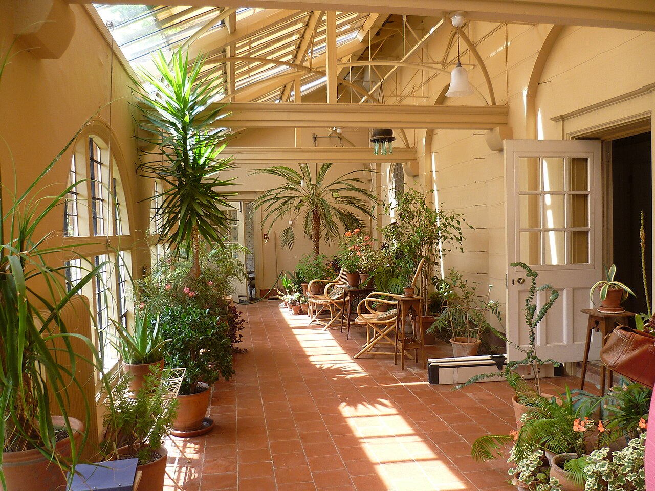 Standen House Conservatory, East Grinstead (West Sussex)