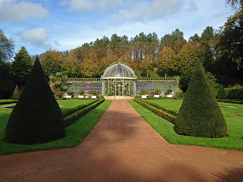 Serre rotonde du château des Ravalet, Tourlaville (Cherbourg-en-Cotentin), Normandie